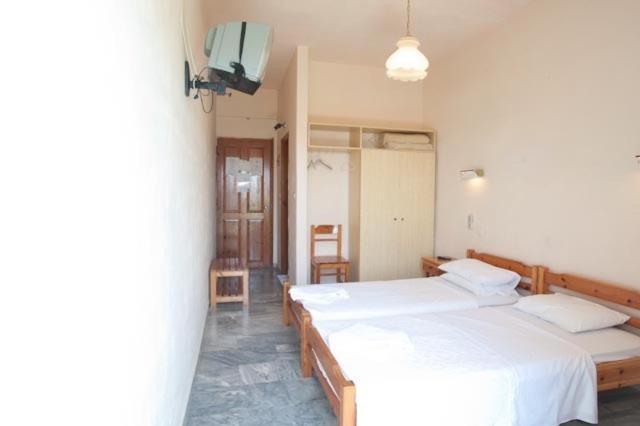 Hotel Finikounda Ngoại thất bức ảnh
