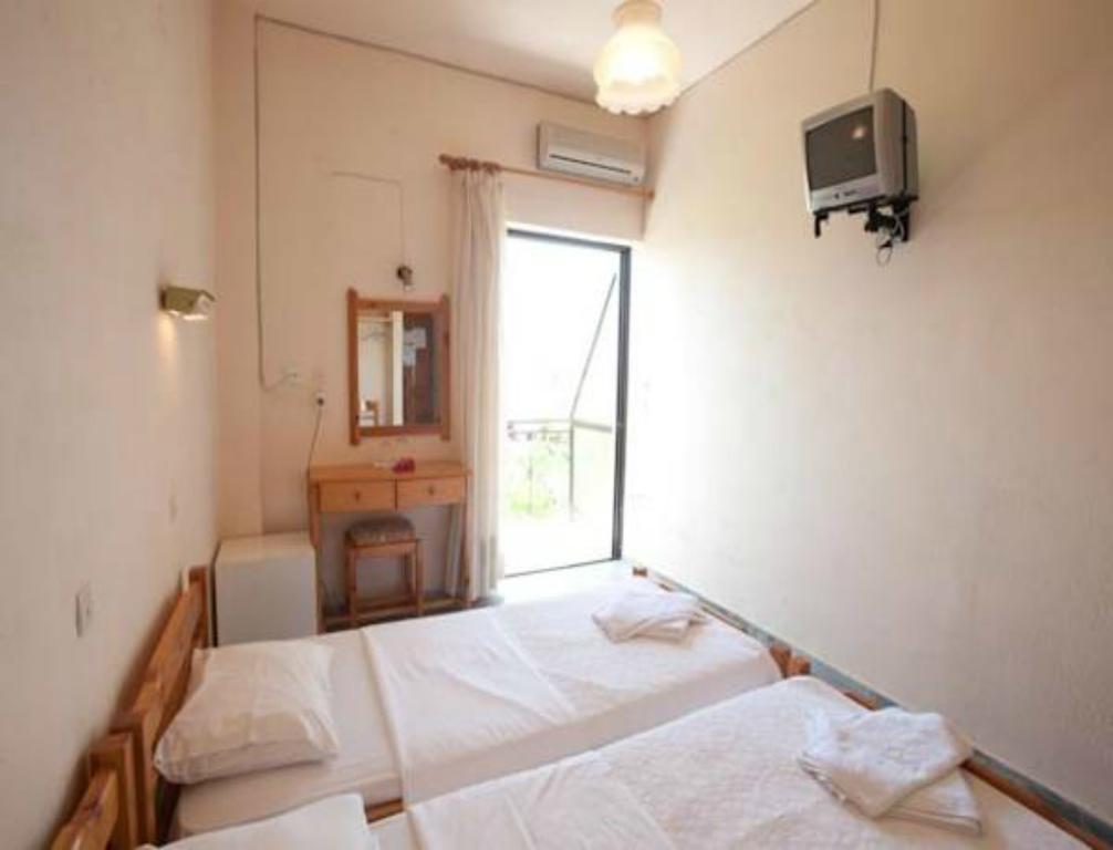 Hotel Finikounda Ngoại thất bức ảnh