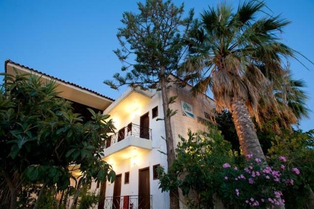 Hotel Finikounda Ngoại thất bức ảnh